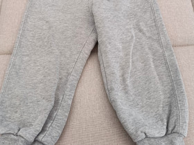 Lindex:92cm:gollegehousut harmaa, Lastenvaatteet ja kengät, Savonlinna, Tori.fi Lindex:92cm:gollegehousut harmaa, Lastenvaatteet ja kengät, Savonlinna, Tori.fi