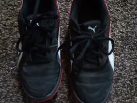 Puma-sisäpelikengät, koko 36, Lastenvaatteet ja kengät, Iisalmi, Tori.fi Puma-sisäpelikengät, koko 36, Lastenvaatteet ja kengät, Iisalmi, Tori.fi
