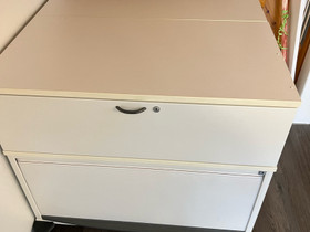 Rulla lipasto, Hyllyt ja säilytys, Sisustus ja huonekalut, Kuopio, Tori.fi Rulla lipasto, Hyllyt ja säilytys, Sisustus ja huonekalut, Kuopio, Tori.fi
