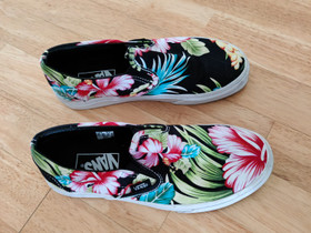 Vans tennarit koko 36, Vaatteet ja kengät, Jyväskylä, Tori.fi Vans tennarit koko 36, Vaatteet ja kengät, Jyväskylä, Tori.fi