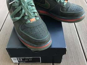 Nike Air Force 1 Sprm Max Air US8,5, Vaatteet ja kengät, Muurame, Tori.fi Nike Air Force 1 Sprm Max Air US8,5, Vaatteet ja kengät, Muurame, Tori.fi
