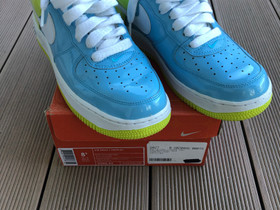 Nike Air Force 1 Premium Low (Pixie) US8,5, Vaatteet ja kengät, Muurame, Tori.fi Nike Air Force 1 Premium Low (Pixie) US8,5, Vaatteet ja kengät, Muurame, Tori.fi