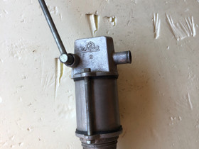 Nira 2 käsipumpu, Muut koneet ja tarvikkeet, Työkoneet ja kalusto, Kontiolahti, Tori.fi Nira 2 käsipumpu, Muut koneet ja tarvikkeet, Työkoneet ja kalusto, Kontiolahti, Tori.fi