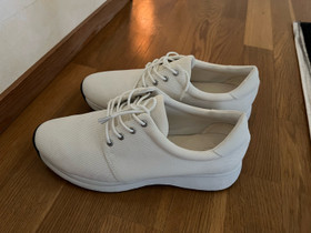 Vagabond sneakerit, Vaatteet ja kengät, Espoo, Tori.fi Vagabond sneakerit, Vaatteet ja kengät, Espoo, Tori.fi