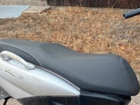 Yamaha neos penkki, Mopojen varaosat ja tarvikkeet, Mototarvikkeet ja varaosat, Kirkkonummi, Tori.fi Yamaha neos penkki, Mopojen varaosat ja tarvikkeet, Mototarvikkeet ja varaosat, Kirkkonummi, Tori.fi