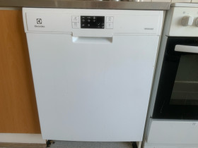 Electrolux tiskikone, Tiskikoneet, Kodinkoneet, Joensuu, Tori.fi Electrolux tiskikone, Tiskikoneet, Kodinkoneet, Joensuu, Tori.fi