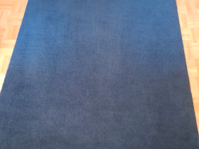 Tummansininen matto, Matot ja tekstiilit, Sisustus ja huonekalut, Hämeenlinna, Tori.fi Tummansininen matto, Matot ja tekstiilit, Sisustus ja huonekalut, Hämeenlinna, Tori.fi