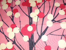 Marimekko " LUMIMARJA", Matot ja tekstiilit, Sisustus ja huonekalut, Seinäjoki, Tori.fi Marimekko " LUMIMARJA", Matot ja tekstiilit, Sisustus ja huonekalut, Seinäjoki, Tori.fi