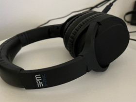 Toimivat vastamelukuulokkeet, Audio ja musiikkilaitteet, Viihde-elektroniikka, Janakkala, Tori.fi Toimivat vastamelukuulokkeet, Audio ja musiikkilaitteet, Viihde-elektroniikka, Janakkala, Tori.fi