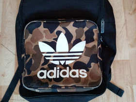 Adidas reppu camo, Laukut ja hatut, Asusteet ja kellot, Rovaniemi, Tori.fi Adidas reppu camo, Laukut ja hatut, Asusteet ja kellot, Rovaniemi, Tori.fi