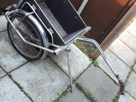 Pyöräkärry, Pyörätarvikkeet ja kypärät, Polkupyörät ja pyöräily, Alavus, Tori.fi Pyöräkärry, Pyörätarvikkeet ja kypärät, Polkupyörät ja pyöräily, Alavus, Tori.fi