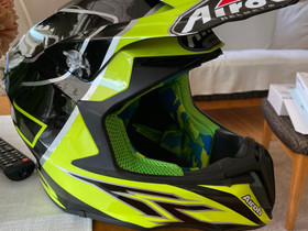 Airoh crossi kypärä, Ajoasut, kengät ja kypärät, Mototarvikkeet ja varaosat, Valkeakoski, Tori.fi Airoh crossi kypärä, Ajoasut, kengät ja kypärät, Mototarvikkeet ja varaosat, Valkeakoski, Tori.fi