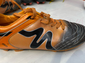 Mitre Pro Oranssit Nappulakengät, Jalkapallo, Urheilu ja ulkoilu, Alavus, Tori.fi Mitre Pro Oranssit Nappulakengät, Jalkapallo, Urheilu ja ulkoilu, Alavus, Tori.fi