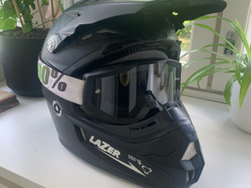Mopokypärä ja lasit, Ajoasut, kengät ja kypärät, Mototarvikkeet ja varaosat, Akaa, Tori.fi Mopokypärä ja lasit, Ajoasut, kengät ja kypärät, Mototarvikkeet ja varaosat, Akaa, Tori.fi