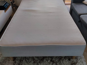 120cm sänky (VARATTU), Sängyt ja makuuhuone, Sisustus ja huonekalut, Jyväskylä, Tori.fi 120cm sänky (VARATTU), Sängyt ja makuuhuone, Sisustus ja huonekalut, Jyväskylä, Tori.fi