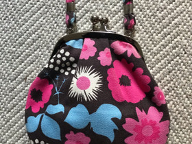 Uudenveroinen Marimekko - laukku, Laukut ja hatut, Asusteet ja kellot, Mäntyharju, Tori.fi Uudenveroinen Marimekko - laukku, Laukut ja hatut, Asusteet ja kellot, Mäntyharju, Tori.fi