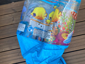 Bestway isohko uima-allas lapsille, Uinti ja sukellus, Urheilu ja ulkoilu, Ylöjärvi, Tori.fi Bestway isohko uima-allas lapsille, Uinti ja sukellus, Urheilu ja ulkoilu, Ylöjärvi, Tori.fi