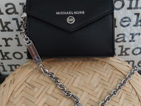 Michael Kors laukku, Laukut ja hatut, Asusteet ja kellot, Nivala, Tori.fi Michael Kors laukku, Laukut ja hatut, Asusteet ja kellot, Nivala, Tori.fi