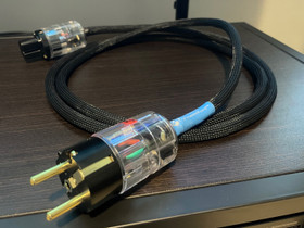 Russ Andrews Classic PowerKord noin 2m, Audio ja musiikkilaitteet, Viihde-elektroniikka, Helsinki, Tori.fi Russ Andrews Classic PowerKord noin 2m, Audio ja musiikkilaitteet, Viihde-elektroniikka, Helsinki, Tori.fi