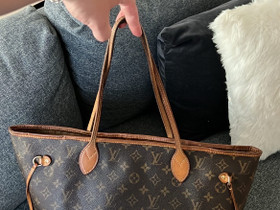 Louis Vuitton Neverfull MM Monogram, Laukut ja hatut, Asusteet ja kellot, Turku, Tori.fi Louis Vuitton Neverfull MM Monogram, Laukut ja hatut, Asusteet ja kellot, Turku, Tori.fi