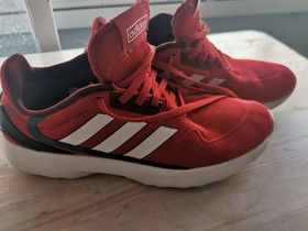 Adidas-lenkkarit, koko 41, Vaatteet ja kengät, Lappeenranta, Tori.fi Adidas-lenkkarit, koko 41, Vaatteet ja kengät, Lappeenranta, Tori.fi
