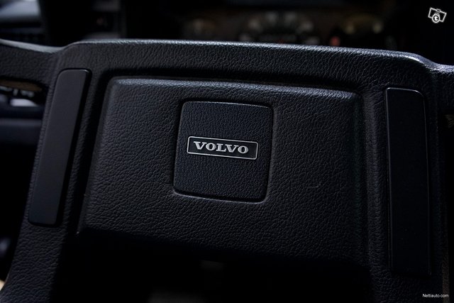Volvo 240 14