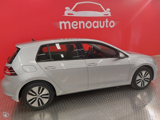 VOLKSWAGEN GOLF 2
