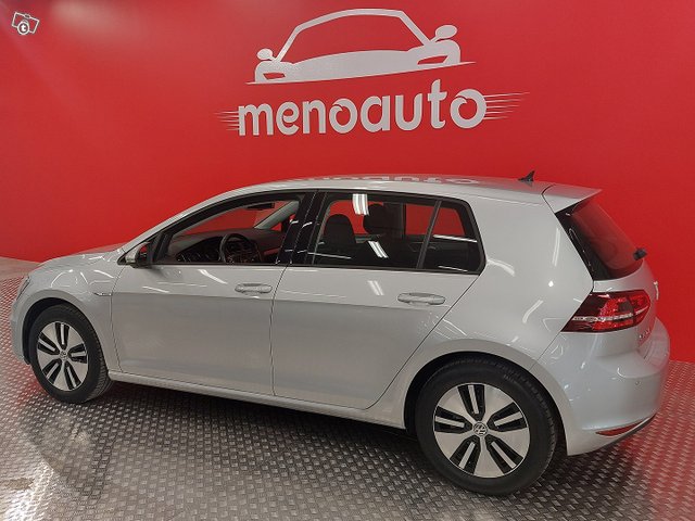 VOLKSWAGEN GOLF 4