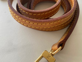 Louis Vuitton olkahihna, Laukut ja hatut, Asusteet ja kellot, Kaarina, Tori.fi Louis Vuitton olkahihna, Laukut ja hatut, Asusteet ja kellot, Kaarina, Tori.fi