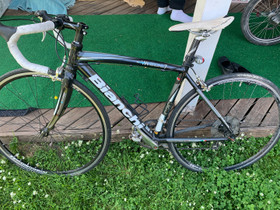 Bianchi Via Nirone 7, Kilpapyörät, Polkupyörät ja pyöräily, Jyväskylä, Tori.fi Bianchi Via Nirone 7, Kilpapyörät, Polkupyörät ja pyöräily, Jyväskylä, Tori.fi