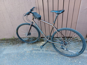 Kona Dew plus hybridi, Hybridipyörät, Polkupyörät ja pyöräily, Jyväskylä, Tori.fi Kona Dew plus hybridi, Hybridipyörät, Polkupyörät ja pyöräily, Jyväskylä, Tori.fi