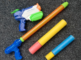 Neljä vesipyssyä, mukana SuperSoaker, Lelut ja pelit, Lastentarvikkeet ja lelut, Tampere, Tori.fi Neljä vesipyssyä, mukana SuperSoaker, Lelut ja pelit, Lastentarvikkeet ja lelut, Tampere, Tori.fi