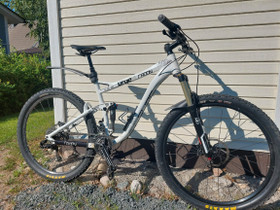 Täysjousto Radon Slide 130, Maastopyörät, Polkupyörät ja pyöräily, Pieksämäki, Tori.fi Täysjousto Radon Slide 130, Maastopyörät, Polkupyörät ja pyöräily, Pieksämäki, Tori.fi