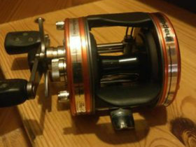 Abu Ambassadeur 5601 Jerk + Abu Fantasista Beast, Kelat, vavat ja onget, Metsästys ja kalastus, Turku, Tori.fi Abu Ambassadeur 5601 Jerk + Abu Fantasista Beast, Kelat, vavat ja onget, Metsästys ja kalastus, Turku, Tori.fi