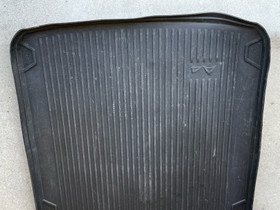 Audi A4 B9 avant takamatto, Lisävarusteet ja autotarvikkeet, Auton varaosat ja tarvikkeet, Kaustinen, Tori.fi Audi A4 B9 avant takamatto, Lisävarusteet ja autotarvikkeet, Auton varaosat ja tarvikkeet, Kaustinen, Tori.fi