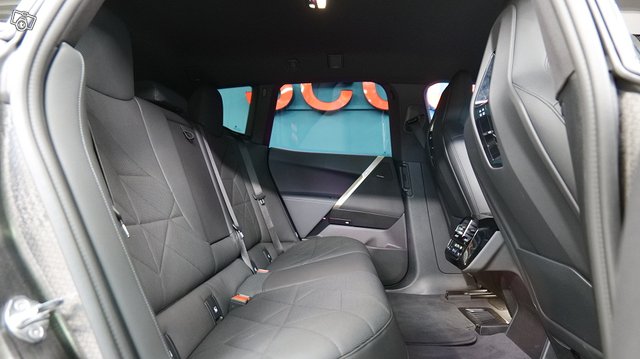 BMW IX 6
