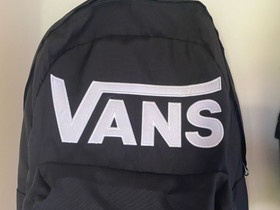 Vans reppu, Laukut ja hatut, Asusteet ja kellot, Kitee, Tori.fi Vans reppu, Laukut ja hatut, Asusteet ja kellot, Kitee, Tori.fi