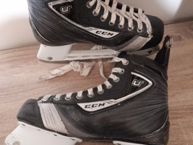Ccm luistimet, Jääkiekko ja luistelu, Urheilu ja ulkoilu, Helsinki, Tori.fi Ccm luistimet, Jääkiekko ja luistelu, Urheilu ja ulkoilu, Helsinki, Tori.fi