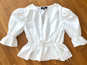 Missguided puhvihihainen peplum-pusero 36, Vaatteet ja kengät, Lahti, Tori.fi Missguided puhvihihainen peplum-pusero 36, Vaatteet ja kengät, Lahti, Tori.fi