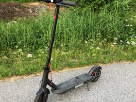 Xiaomi M365 Pro -sähköpotkulauta, Muu urheilu ja ulkoilu, Urheilu ja ulkoilu, Nousiainen, Tori.fi Xiaomi M365 Pro -sähköpotkulauta, Muu urheilu ja ulkoilu, Urheilu ja ulkoilu, Nousiainen, Tori.fi