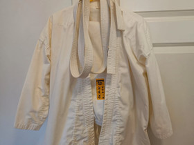 Karate puku, Muu urheilu ja ulkoilu, Urheilu ja ulkoilu, Oulu, Tori.fi Karate puku, Muu urheilu ja ulkoilu, Urheilu ja ulkoilu, Oulu, Tori.fi