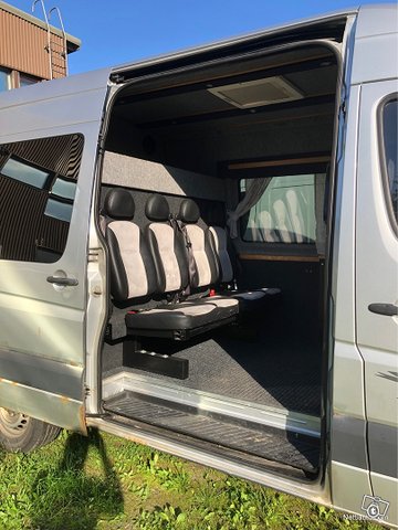 Mercedes-Benz Sprinter 12