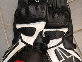 Spz alpinestars M koko, Ajoasut, kengät ja kypärät, Mototarvikkeet ja varaosat, Joensuu, Tori.fi Spz alpinestars M koko, Ajoasut, kengät ja kypärät, Mototarvikkeet ja varaosat, Joensuu, Tori.fi