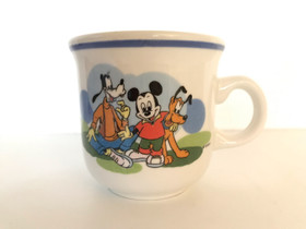 Vanha Disney muki, Kahvikupit, mukit ja lasit, Keittiötarvikkeet ja astiat, Lappeenranta, Tori.fi Vanha Disney muki, Kahvikupit, mukit ja lasit, Keittiötarvikkeet ja astiat, Lappeenranta, Tori.fi