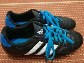 Adidas jalkapallo kengät koko 39 1/3, Jalkapallo, Urheilu ja ulkoilu, Pori, Tori.fi Adidas jalkapallo kengät koko 39 1/3, Jalkapallo, Urheilu ja ulkoilu, Pori, Tori.fi