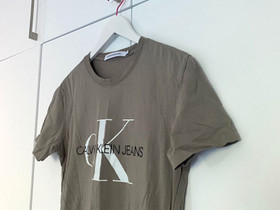 Calvin Klein t-paita, Vaatteet ja kengät, Joensuu, Tori.fi Calvin Klein t-paita, Vaatteet ja kengät, Joensuu, Tori.fi