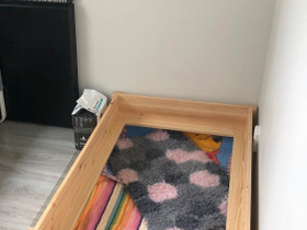 Pentulaatikko, Koirien tarvikkeet, Lemmikkieläimet, Tampere, Tori.fi Pentulaatikko, Koirien tarvikkeet, Lemmikkieläimet, Tampere, Tori.fi