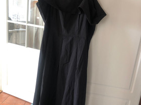 Shein musta pitkä mekko 2xl, Vaatteet ja kengät, Seinäjoki, Tori.fi Shein musta pitkä mekko 2xl, Vaatteet ja kengät, Seinäjoki, Tori.fi