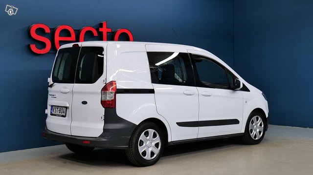 Ford TRANSIT COURIER 2