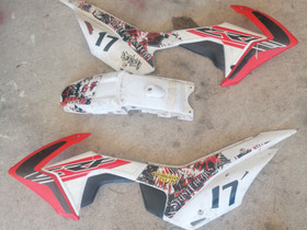Honda crf 110 katteet, Mopojen varaosat ja tarvikkeet, Mototarvikkeet ja varaosat, Kontiolahti, Tori.fi Honda crf 110 katteet, Mopojen varaosat ja tarvikkeet, Mototarvikkeet ja varaosat, Kontiolahti, Tori.fi